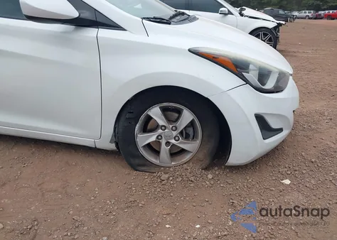 2016 Hyundai Elantra Se/Sport/Limited from USA, damaged, VIN 5NPDH4AE2GH674692